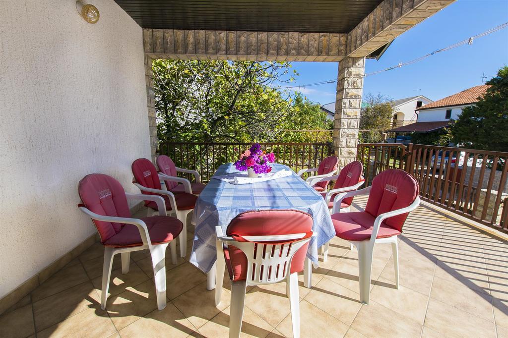 Apartment Danica Нін Екстер'єр фото