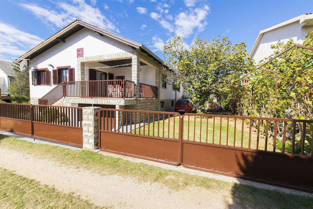 Apartment Danica Нін Екстер'єр фото
